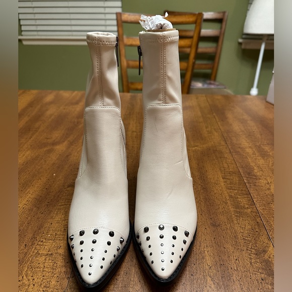 Michael Kors Shoes - Michael Kors Dover Heeled Bootie Light Cream Women’s Size 7.5